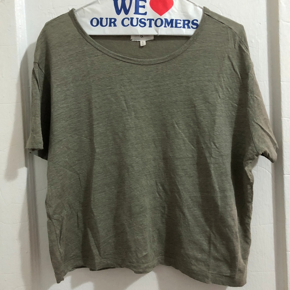 Small olive cropped linen t-shirt Lou & Grey
